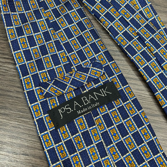 Jos A Bank Navy, Gold & White Check Tie - Picture 3 of 4